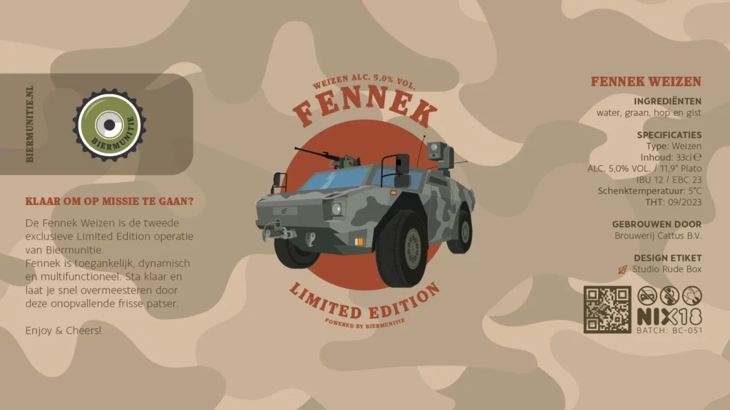 Bieretiket van Fennek Weizen (5,0% alcohol), een Limited Edition bier van Biermunitie met een afbeelding van een militaire gepantserde wagen, omschrijving en specificaties als ingrediënten, type bier en alcoholpercentage.